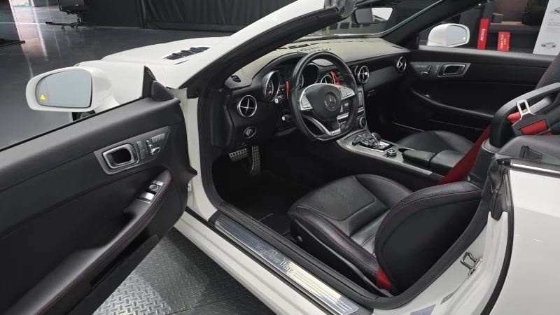 Mercedes-Benz SLC-Class