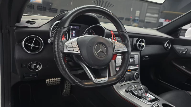 Mercedes-Benz SLC-Class