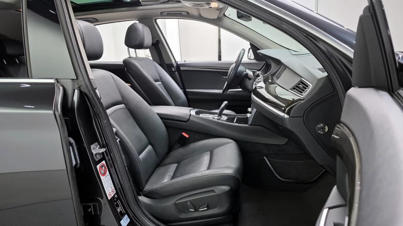 BMW 5-Series Gran Turismo
