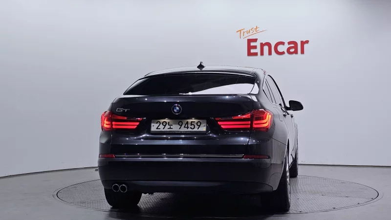 BMW 5-Series Gran Turismo