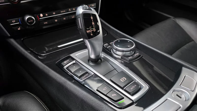 BMW 5-Series Gran Turismo