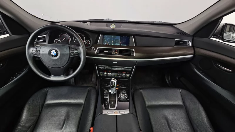 BMW 5-Series Gran Turismo