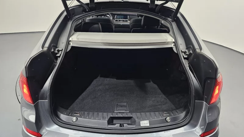 BMW 5-Series Gran Turismo