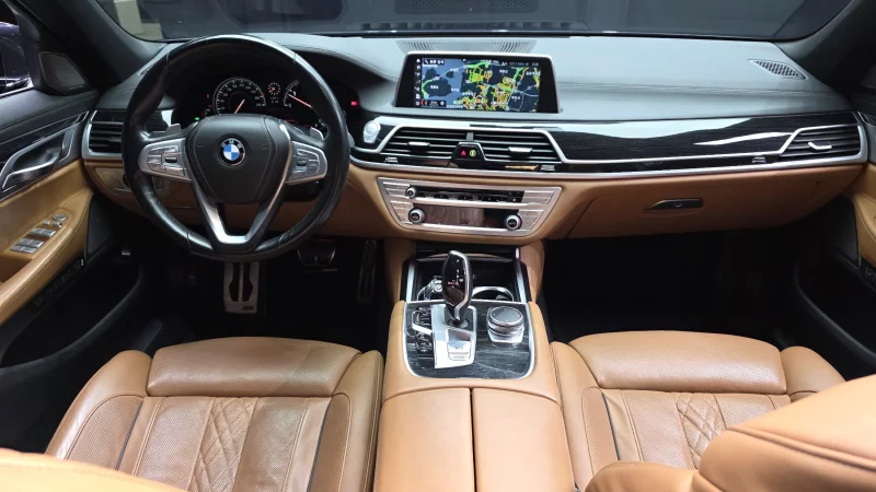BMW 7-Series