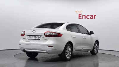 Renault SM3