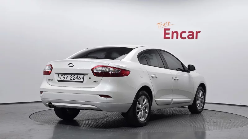Renault SM3