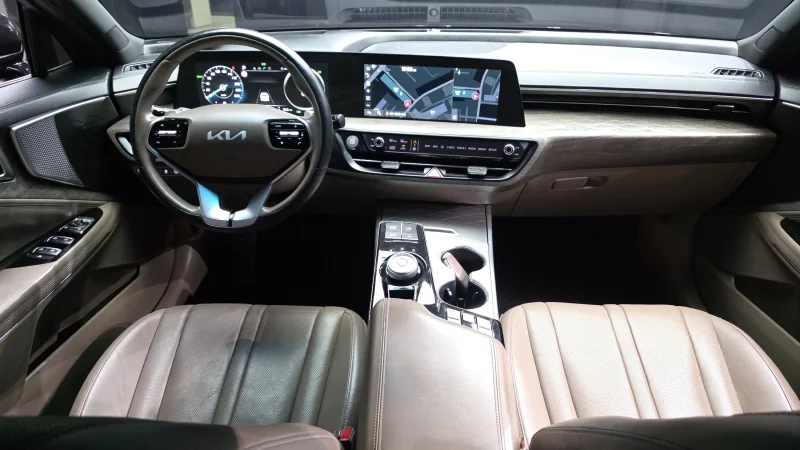 Kia K8