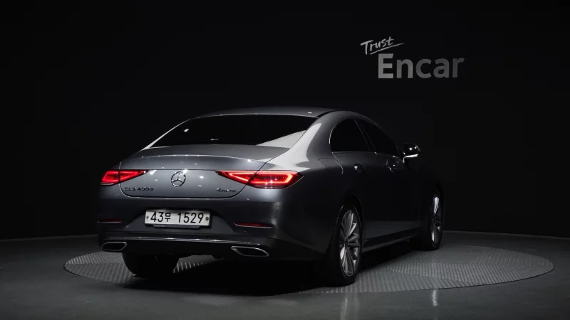 Mercedes-Benz CLS-Class