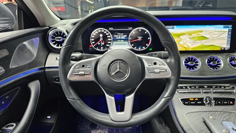 Mercedes-Benz CLS-Class