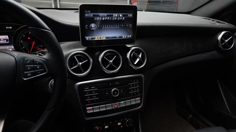 Mercedes-Benz GLA-Class