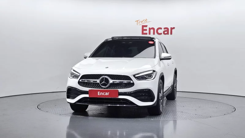 Mercedes-Benz GLA-Class
