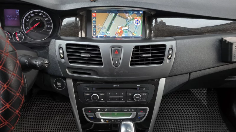 Renault SM5