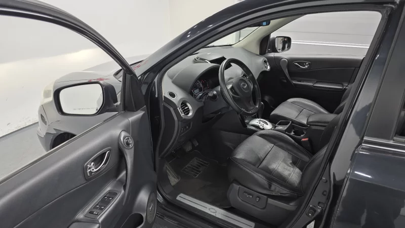 Renault QM5