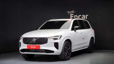 Volvo XC90 2025