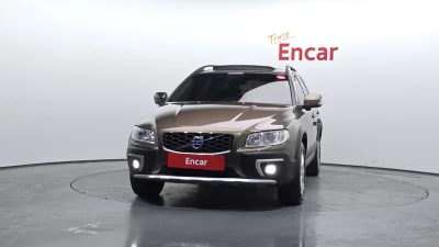 Volvo XC70