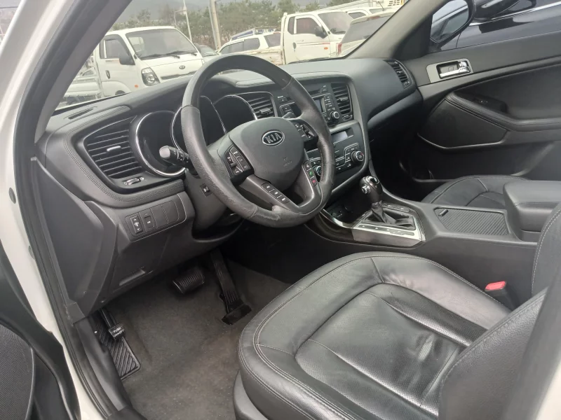 Kia K5