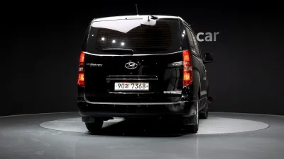 Hyundai Grand Starex