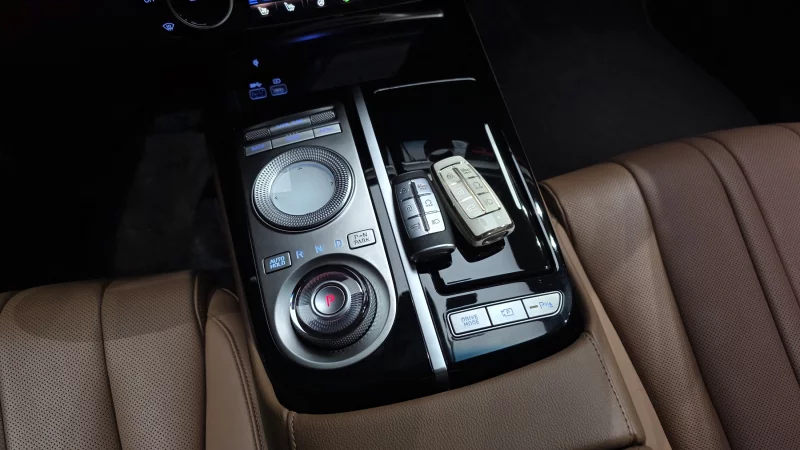 Genesis Electrified G80