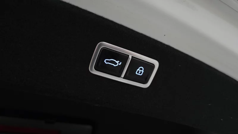 Genesis Electrified G80