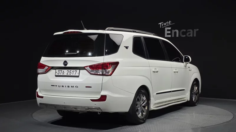 SsangYong Korando Turismo