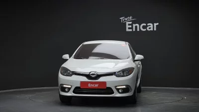 Renault SM3