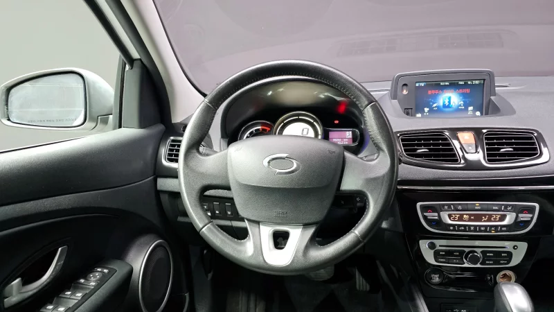 Renault SM3