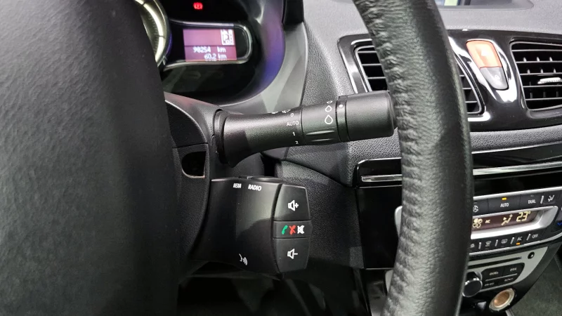 Renault SM3