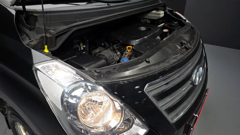 Hyundai Grand Starex