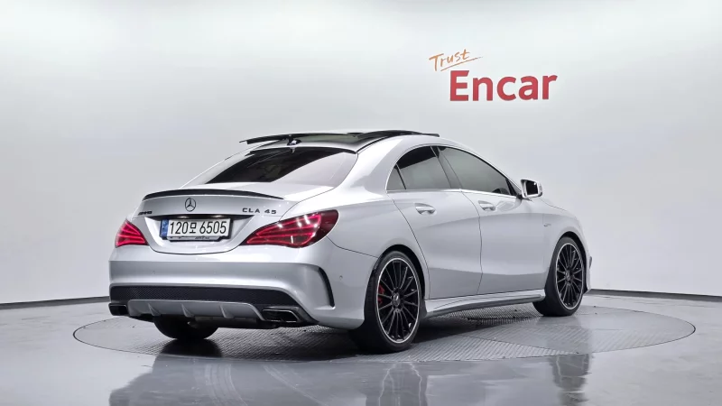 Mercedes-Benz CLA-Class