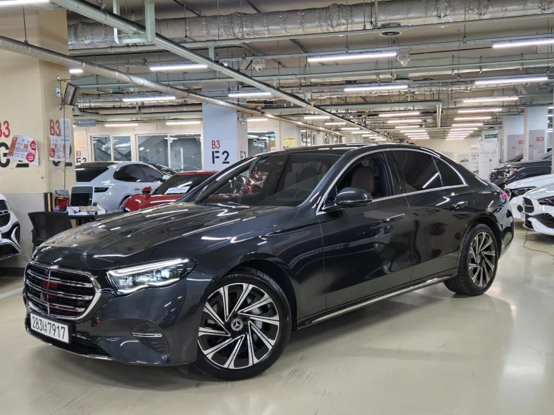 Mercedes-Benz E-Class