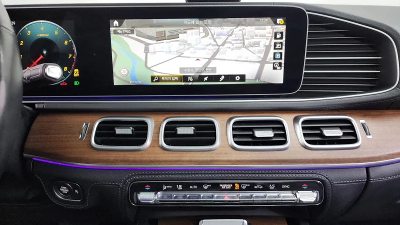 Mercedes-Benz GLE-Class