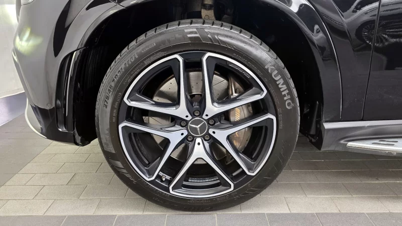 Mercedes-Benz GLE-Class