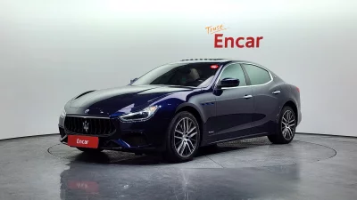 Maserati GHIBLI