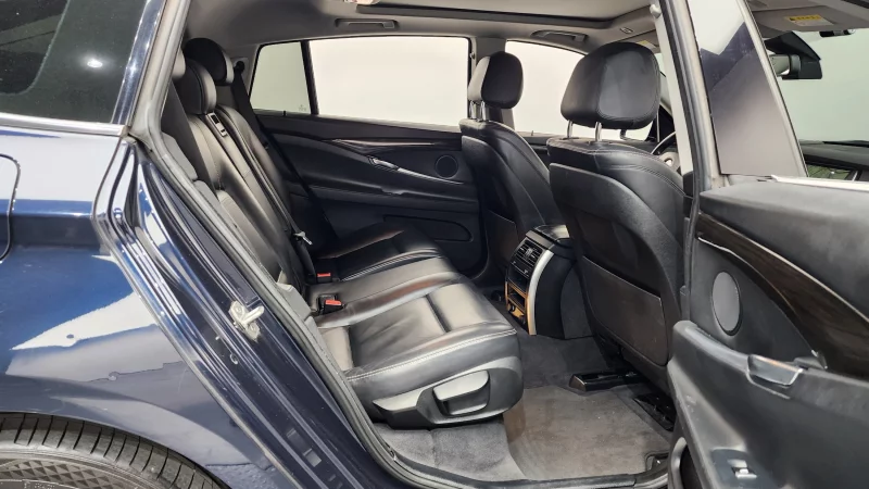 BMW 5-Series Gran Turismo