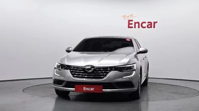 Renault SM6