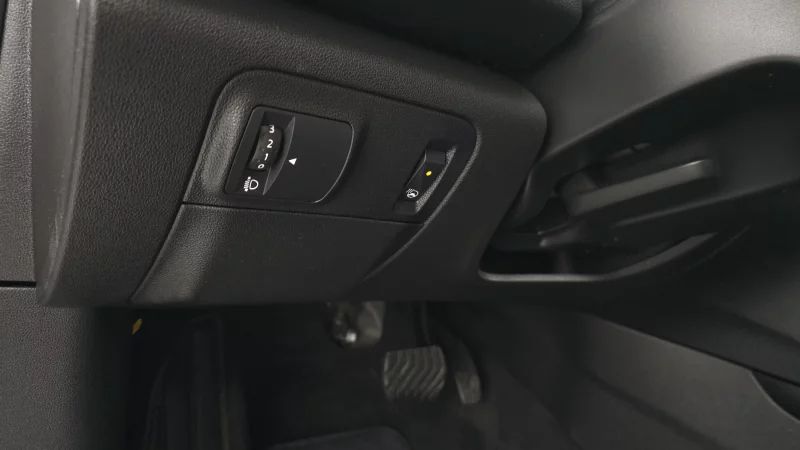 Renault SM6