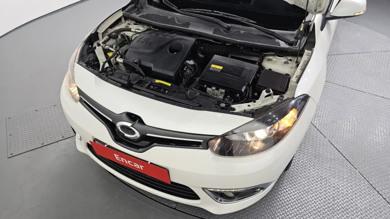 Renault SM3