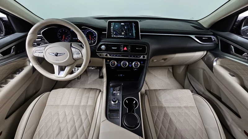Genesis G70