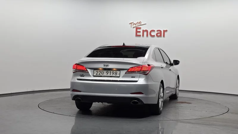 Hyundai I40