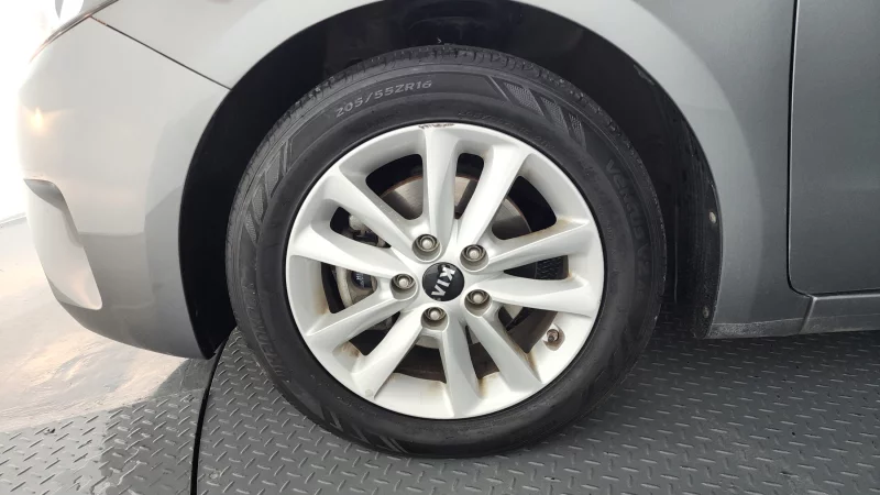 Kia K3