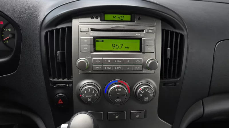 Hyundai Grand Starex