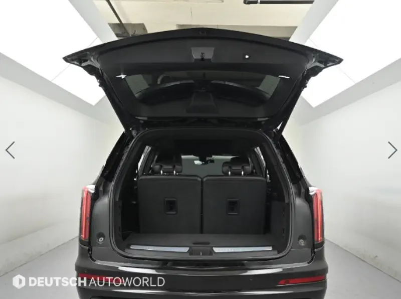 Cadillac XT6