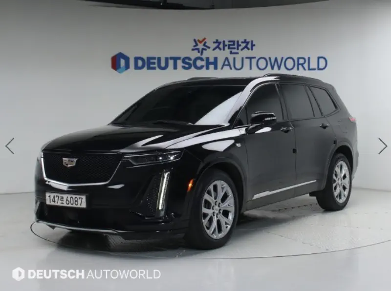 Cadillac XT6