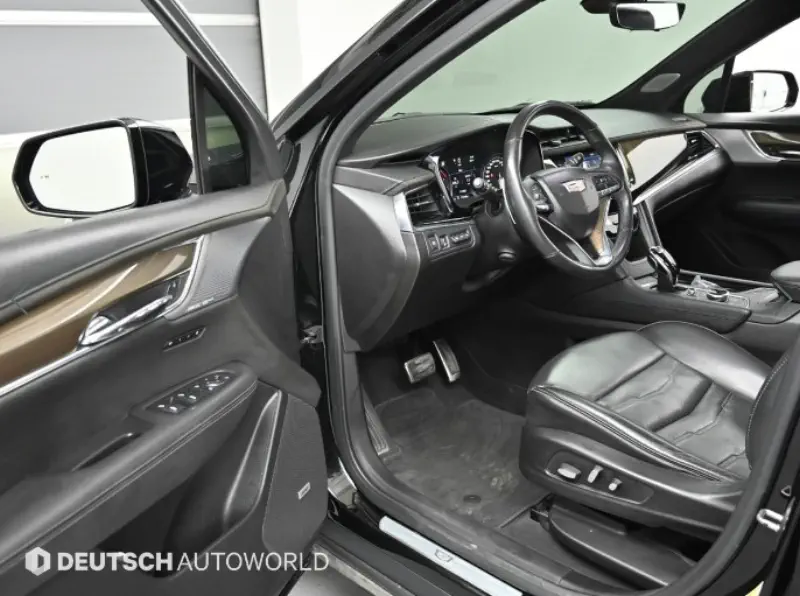 Cadillac XT6