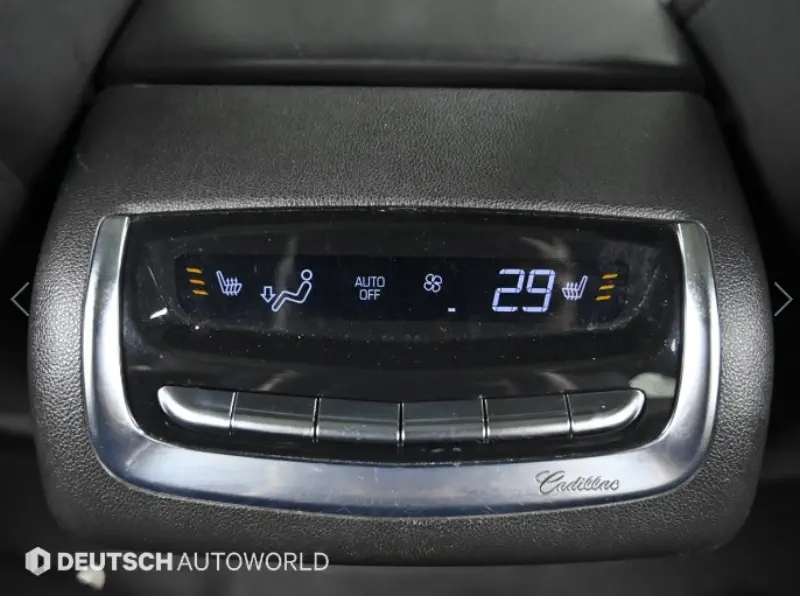 Cadillac XT6