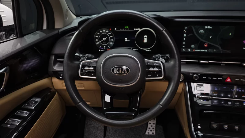 Kia Carnival