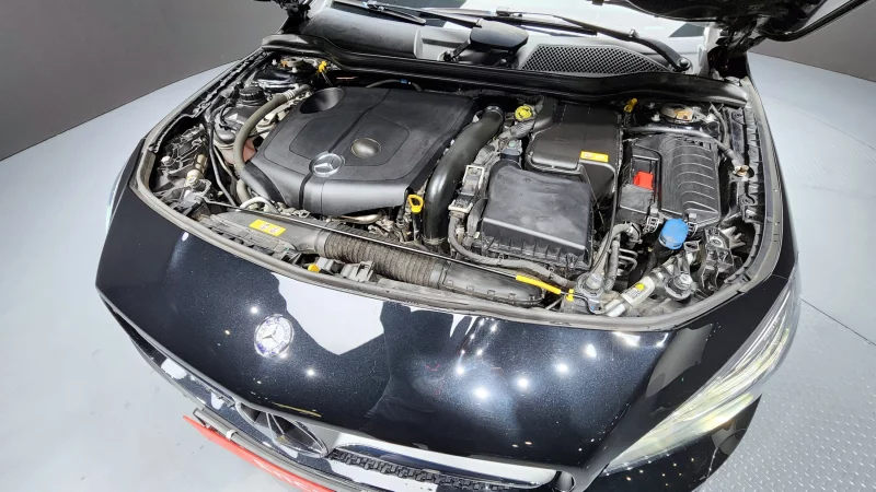 Mercedes-Benz CLA-Class