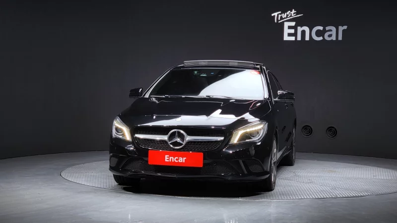 Mercedes-Benz CLA-Class