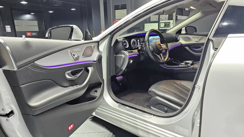 Mercedes-Benz CLS-Class