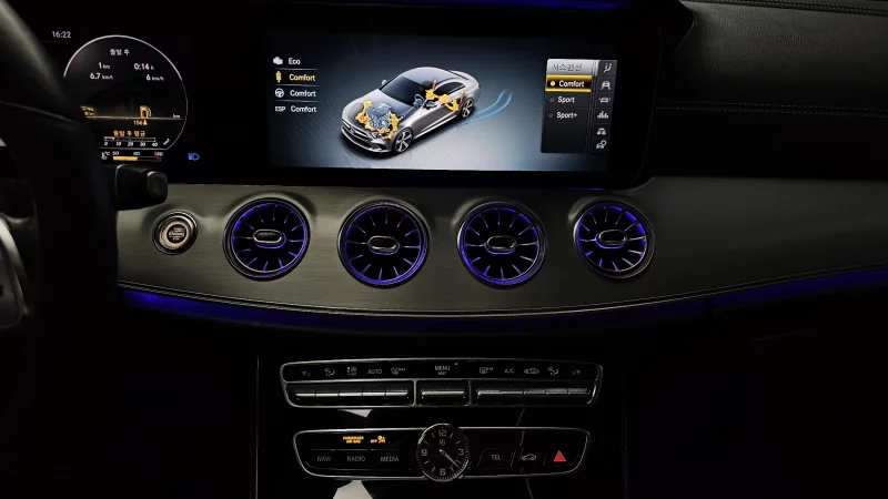 Mercedes-Benz CLS-Class